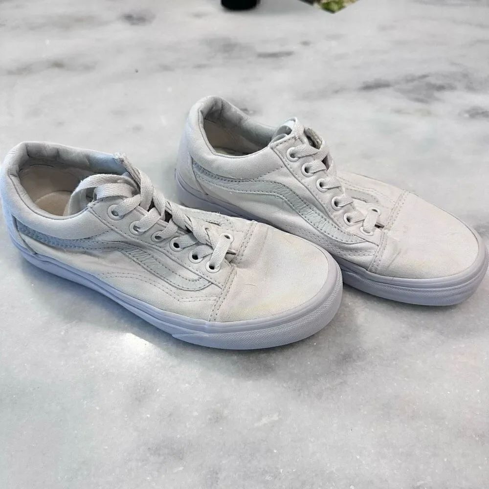 Vans Old Skool Low Top White Sneakers Lace Up Skate Shoes Unisex 5.5M/7W US